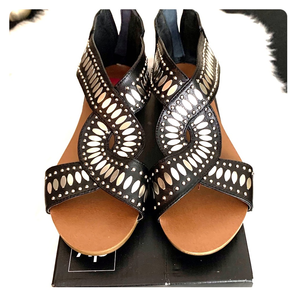 DV Dolce Vita sandals size 7 NIB